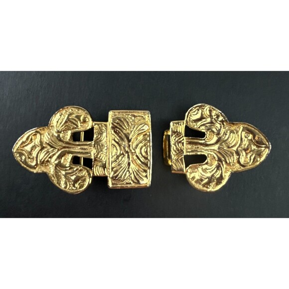 Vintage Accessocraft NYC Bold Interlocking Belt Buckle Gold Tone Signed main image 6